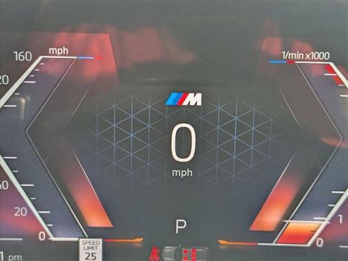 New 2026 BMW X5 sDrive40i image 10