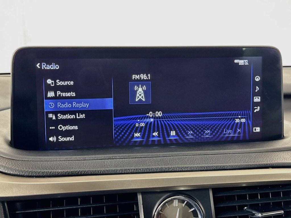 Used 2022 Lexus RX 450h AWD w/ Premium Package image 37