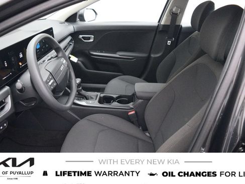 New 2026 Kia K4 FWD image 10