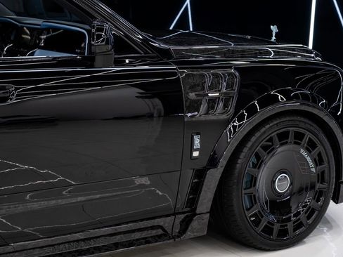 Used 2026 Rolls-Royce Cullinan AWD/4WD image 12