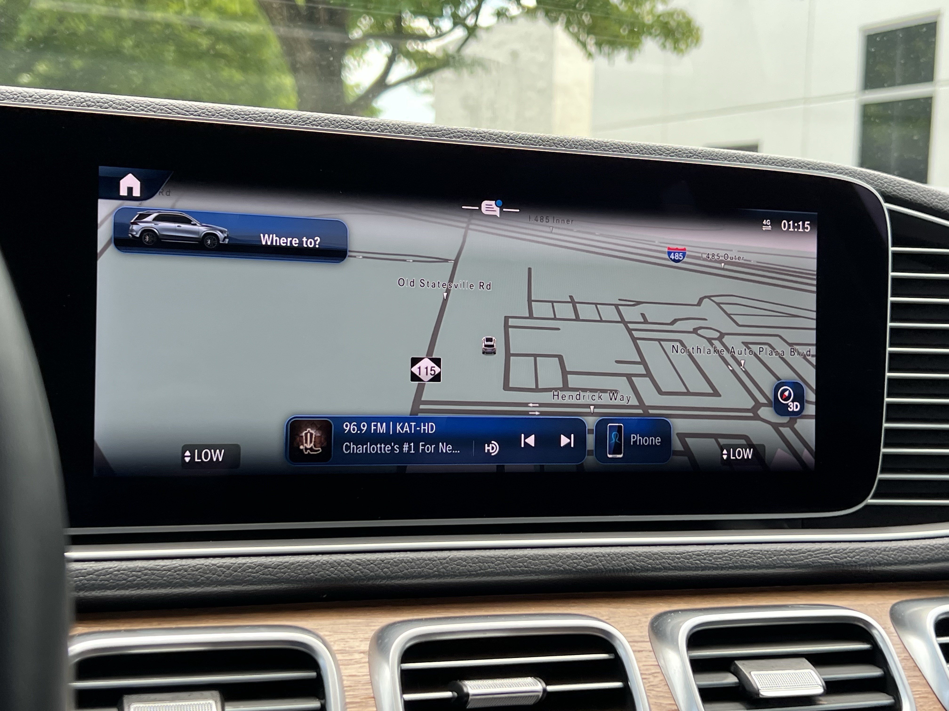 Certified 2025 Mercedes-Benz GLE 450 4MATIC image 24