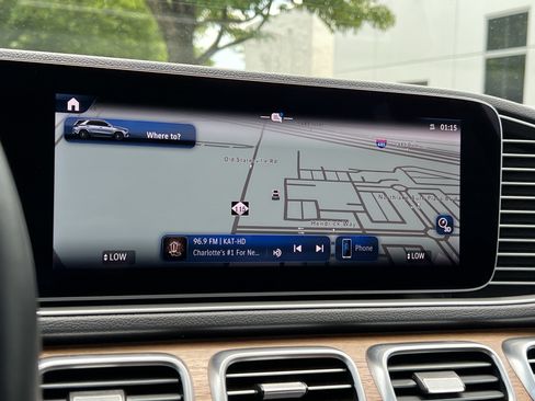Certified 2025 Mercedes-Benz GLE 450 4MATIC image 24