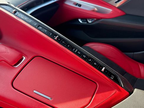 Used 2021 Chevrolet Corvette Stingray Preferred Cpe w/ Z51 Performance Package RWD image 26