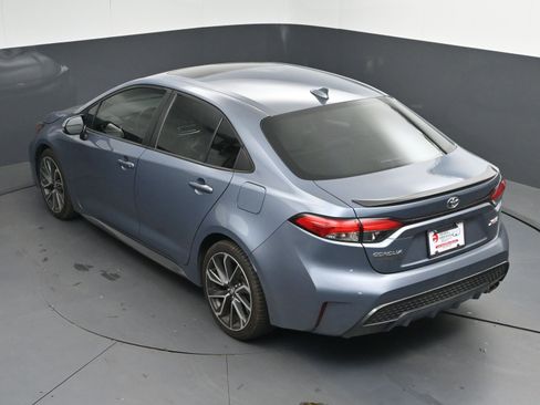 Used 2020 Toyota Corolla XSE image 37