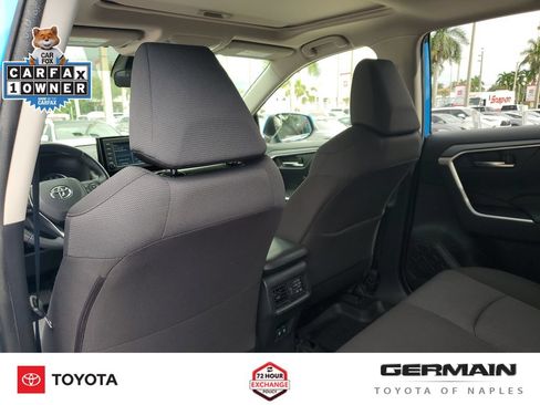 Used 2019 Toyota RAV4 XLE AWD/4WD image 22