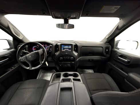 Used 2019 Chevrolet Silverado 1500 Custom Trail Boss w/ Custom Convenience Package image 18