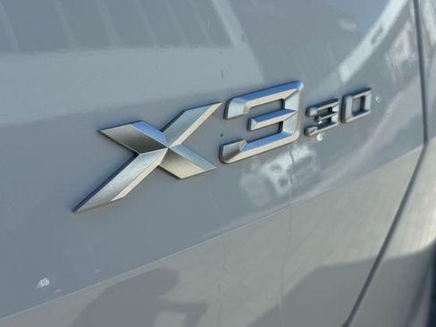Used 2025 BMW X3 xDrive30i w/ Convenience Package image 16