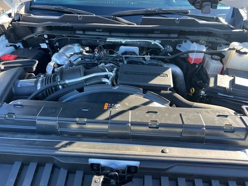 Certified 2024 Chevrolet Silverado 2500 LT image 21