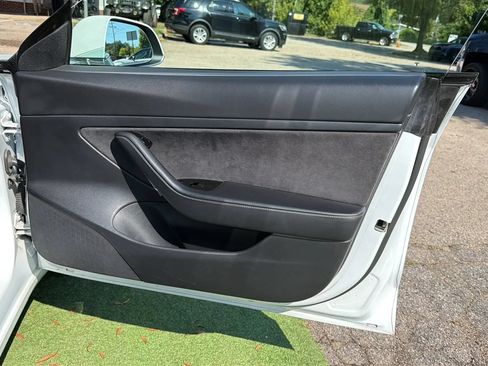 Used 2020 Tesla Model 3 Standard Range Plus RWD image 21