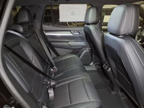New 2026 GMC Terrain Elevation w/ Elevation Premium Package FWD image 7