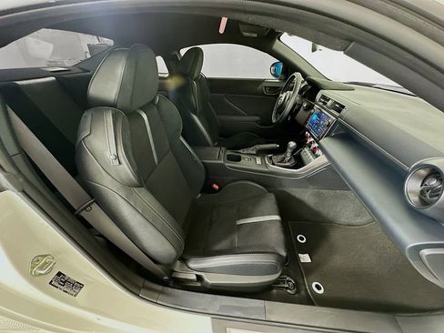 Used 2025 Toyota GR86 Premium RWD image 26