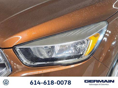 Used 2017 Ford Escape SE image 16