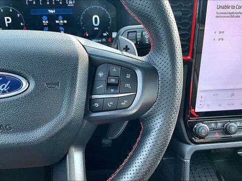 Used 2025 Ford Ranger Raptor AWD/4WD image 13