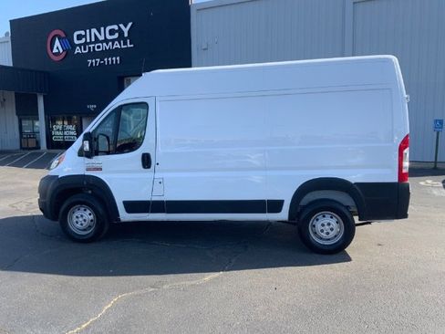 Used 2019 RAM ProMaster 2500 image 9
