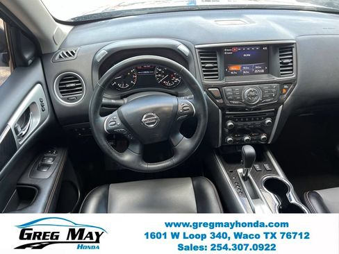 Used 2019 Nissan Pathfinder SL FWD image 24