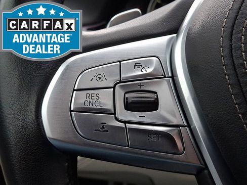 Used 2016 BMW 750i xDrive image 25