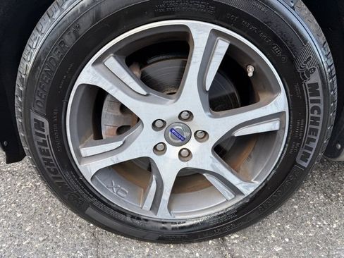 Used 2014 Volvo XC60 T6 image 10