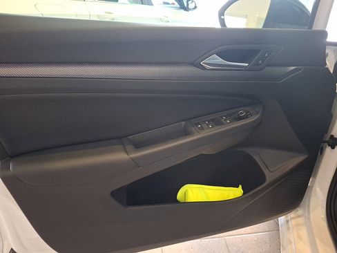 New 2026 Volkswagen Golf image 8