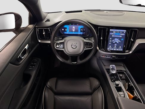 Certified 2023 Volvo S60 B5 Ultimate FWD image 22