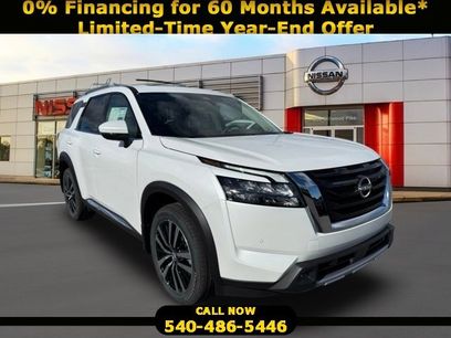 New 2025 Nissan Pathfinder Platinum w/ Cargo Package