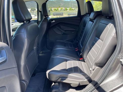 Used 2019 Ford Escape SEL image 20