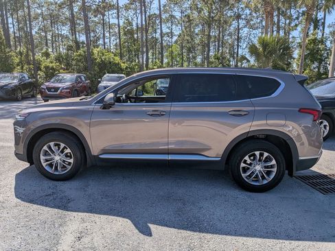 Used 2020 Hyundai Santa Fe SEL image 6