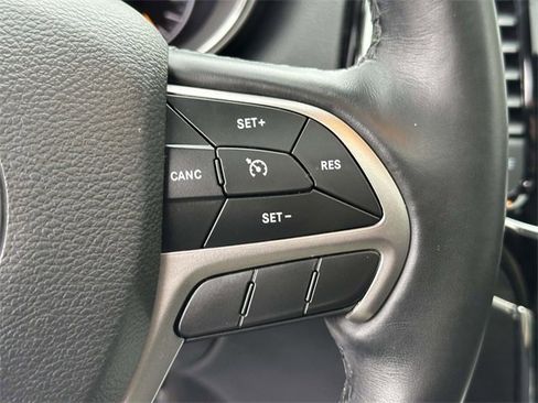 Certified 2019 Jeep Grand Cherokee Limited image 34