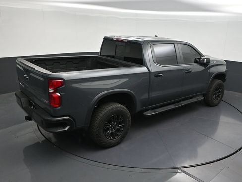 Used 2025 Chevrolet Silverado 1500 ZR2 w/ Technology Package AWD/4WD image 20