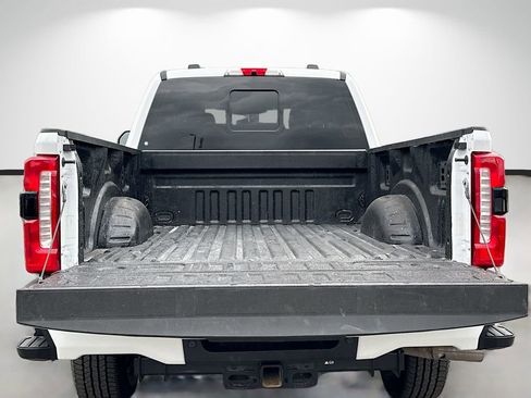 Used 2024 Ford F250 XL w/ STX Appearance Package image 4