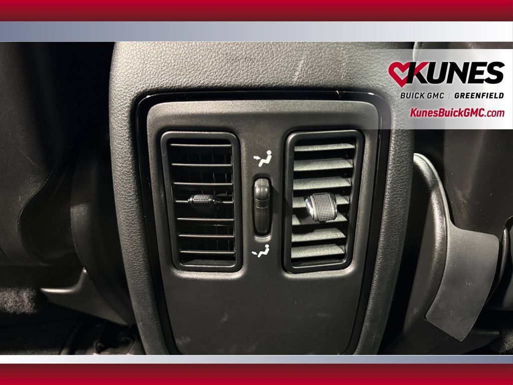 Used 2026 Dodge Durango GT AWD/4WD image 35