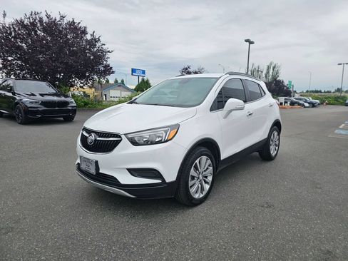 Used 2019 Buick Encore Preferred AWD/4WD image 3