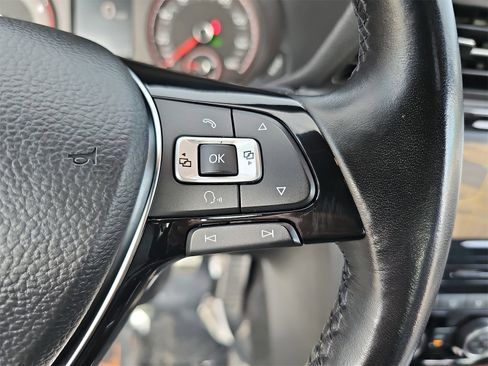 Used 2021 Volkswagen Passat 2.0T R-Line image 18