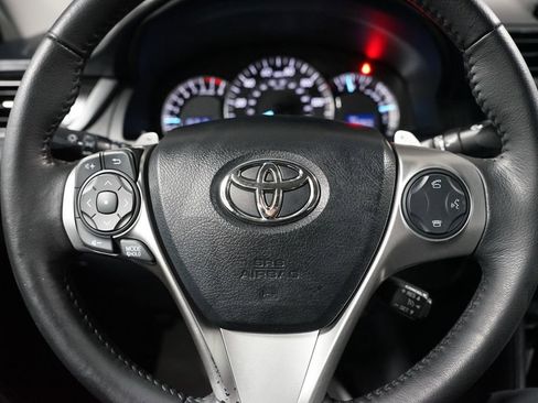 Used 2012 Toyota Camry SE image 12
