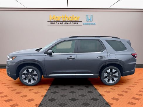 New 2026 Honda Pilot Elite image 2