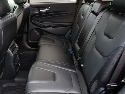 Used 2021 Ford Edge Titanium w/ Equipment Group 301A image 24