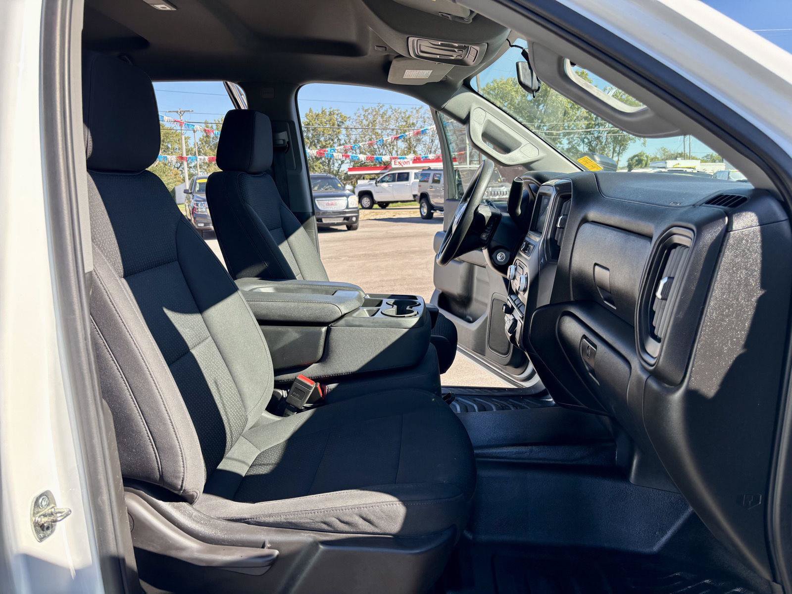 Used 2023 GMC Sierra 2500 Pro AWD/4WD image 7