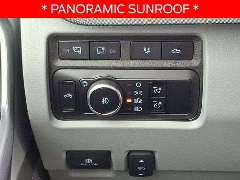 Used 2024 Ford F450 Limited image 25