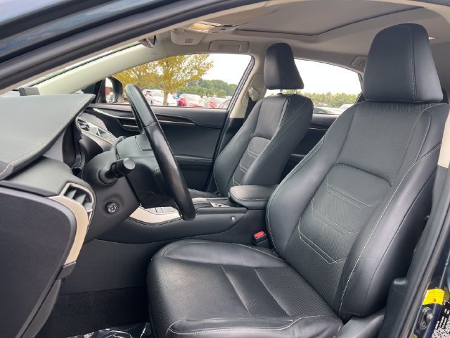 Used 2015 Lexus NX 200t FWD w/ Luxury Package image 12