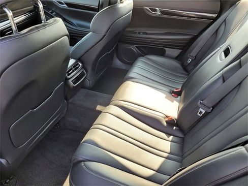 Used 2023 Genesis G80 2.5T image 12