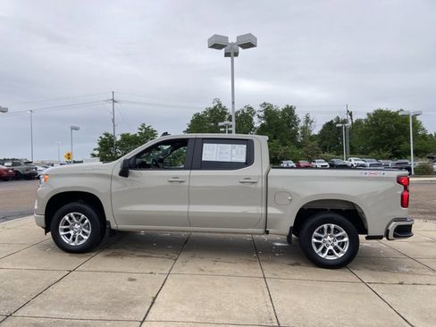 Used 2026 Chevrolet Silverado 1500 RST AWD/4WD image 7