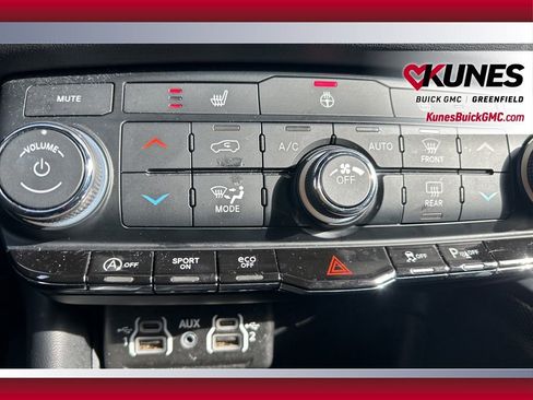 Used 2024 Dodge Durango GT image 31