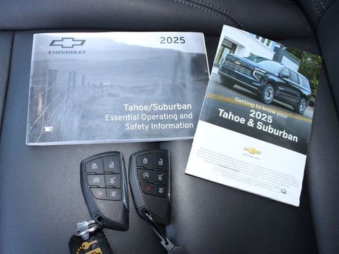 Used 2025 Chevrolet Tahoe LT w/ Comfort Package image 31