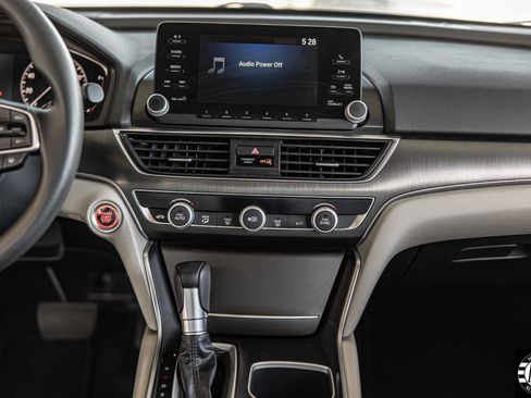 Used 2018 Honda Accord LX image 18