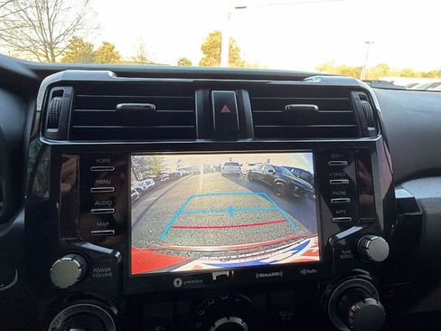 Used 2021 Toyota 4Runner TRD Off-Road Premium image 28