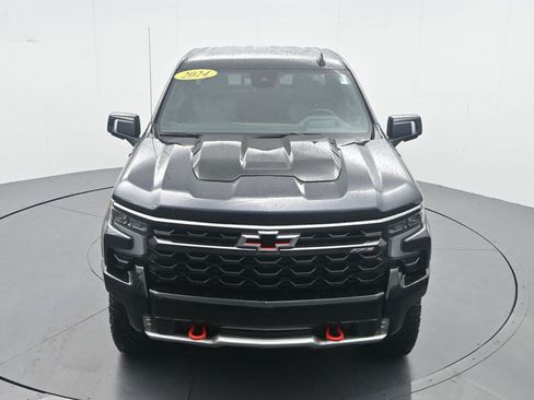 Used 2024 Chevrolet Silverado 1500 ZR2 w/ Technology Package AWD/4WD image 25