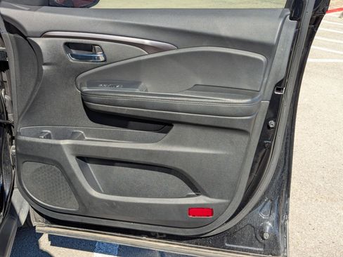 Used 2022 Honda Pilot EX-L image 28