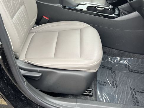 Used 2024 Buick Envista Avenir image 31