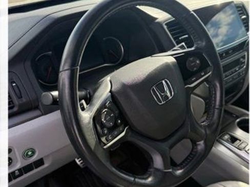Used 2021 Honda Pilot Special Edition image 7