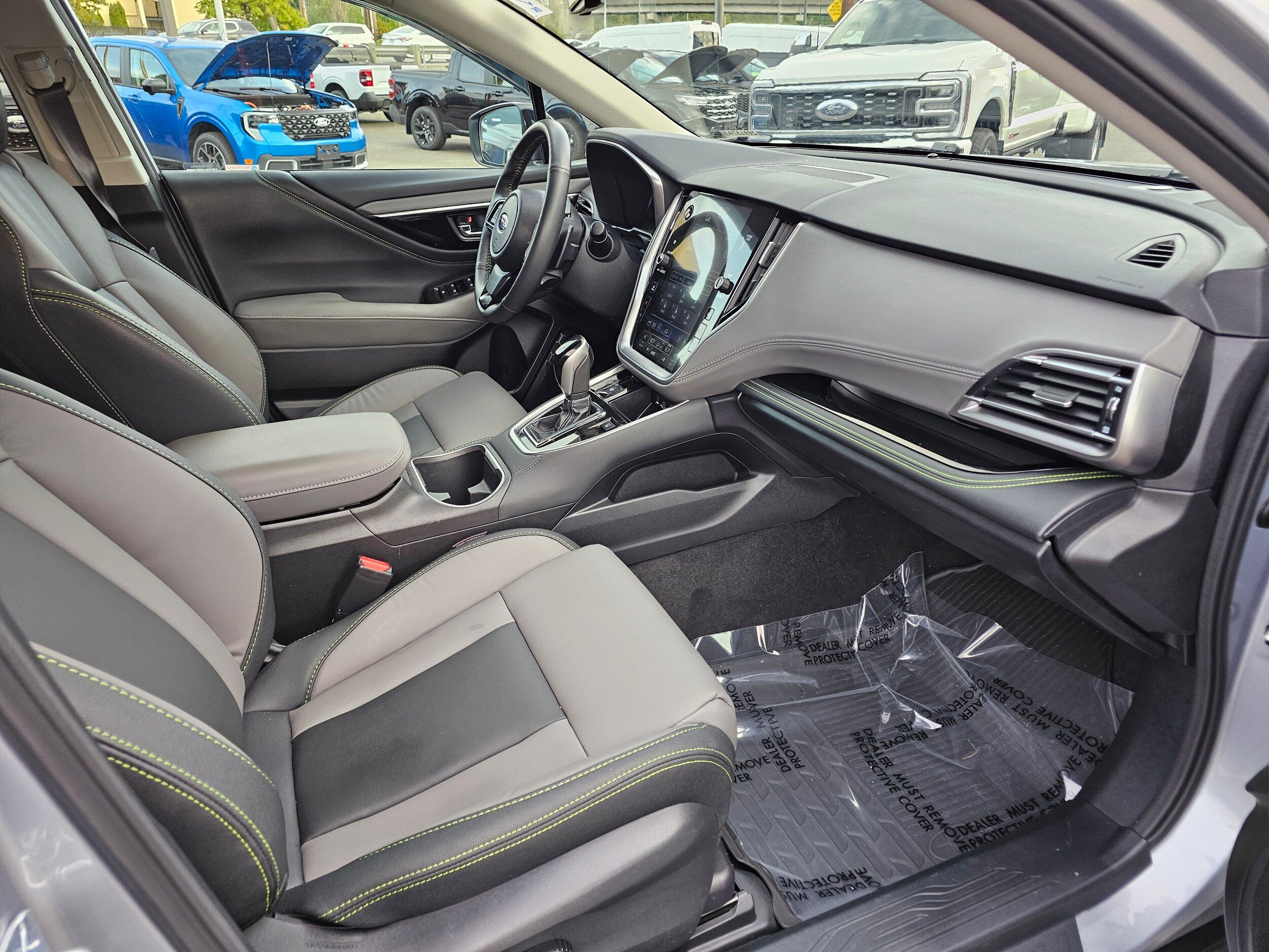 Used 2024 Subaru Outback Onyx Edition XT AWD/4WD image 12