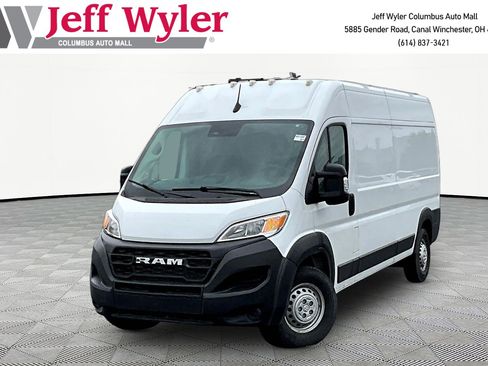 Used 2024 RAM ProMaster 2500 FWD image 1